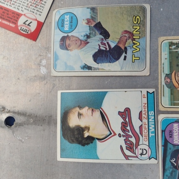 Vintage Baseball Trading Cards Collection - Picture 4 of 4